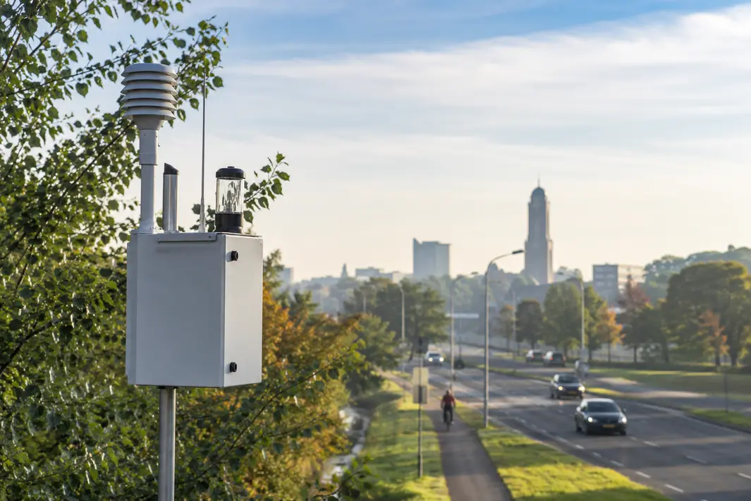 Nieuwe meetstations in Apeldoorn meten luchtkwaliteit voor gezondere provincie